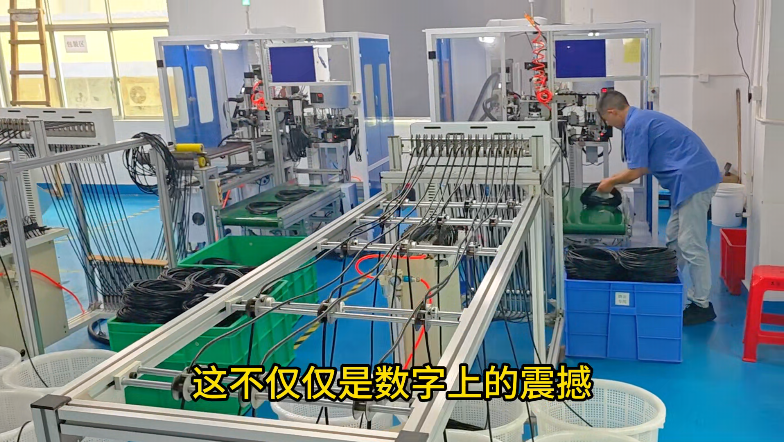 「視頻」密封圈粘接機(jī)一小時(shí)狂造4000條？這樣的生產(chǎn)速度你見(jiàn)過(guò)嗎？