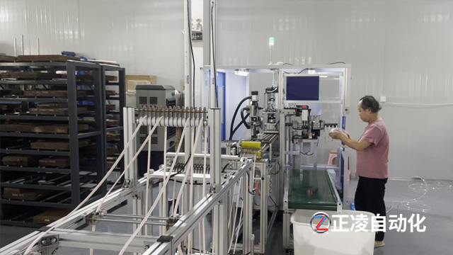日產(chǎn)量8.6萬件！正凌密封圈粘接機：全程自動化，性能卓越，多行業(yè)適用！